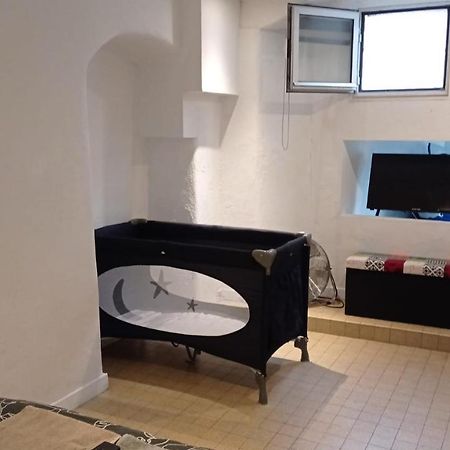 شقة Charming And Modern Cave In The Heart Of The Port نيس المظهر الخارجي الصورة