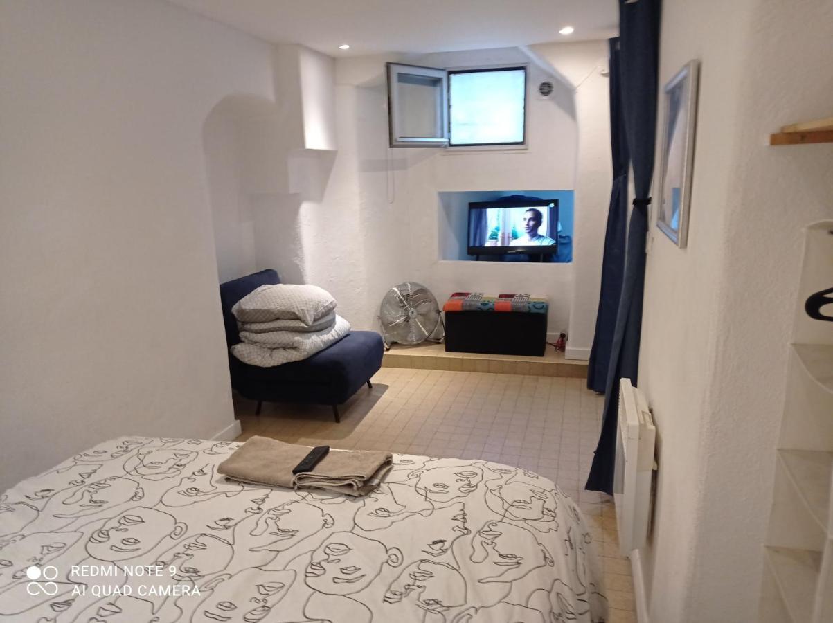 شقة Charming And Modern Cave In The Heart Of The Port نيس المظهر الخارجي الصورة